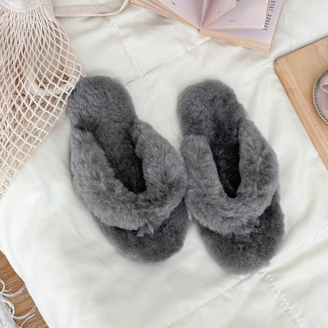 AUSTRALIAN SHEPHERD® UGG Thongs Women Fluffy Slides Farah AS 2086