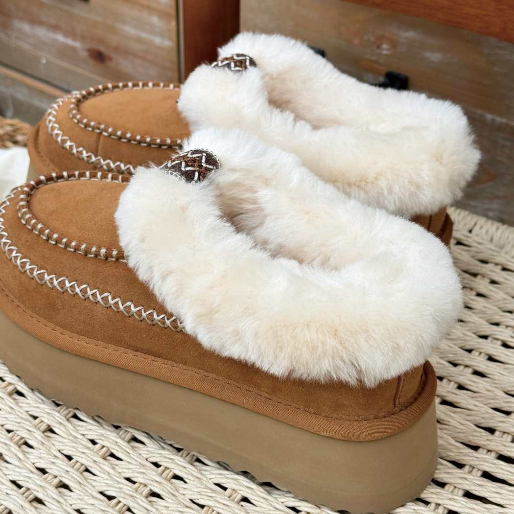 AUSTRALIAN SHEPHERD® UGG Slippers Women Sheepskin Wool Collar Ankle Platform Santana AS 2093