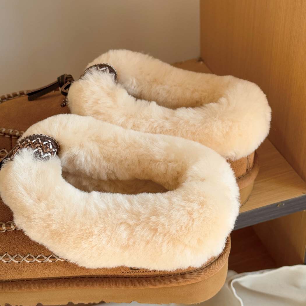 AUSTRALIAN SHEPHERD® Draco Sheepskin Wool Moccasin Slippers AS 2101