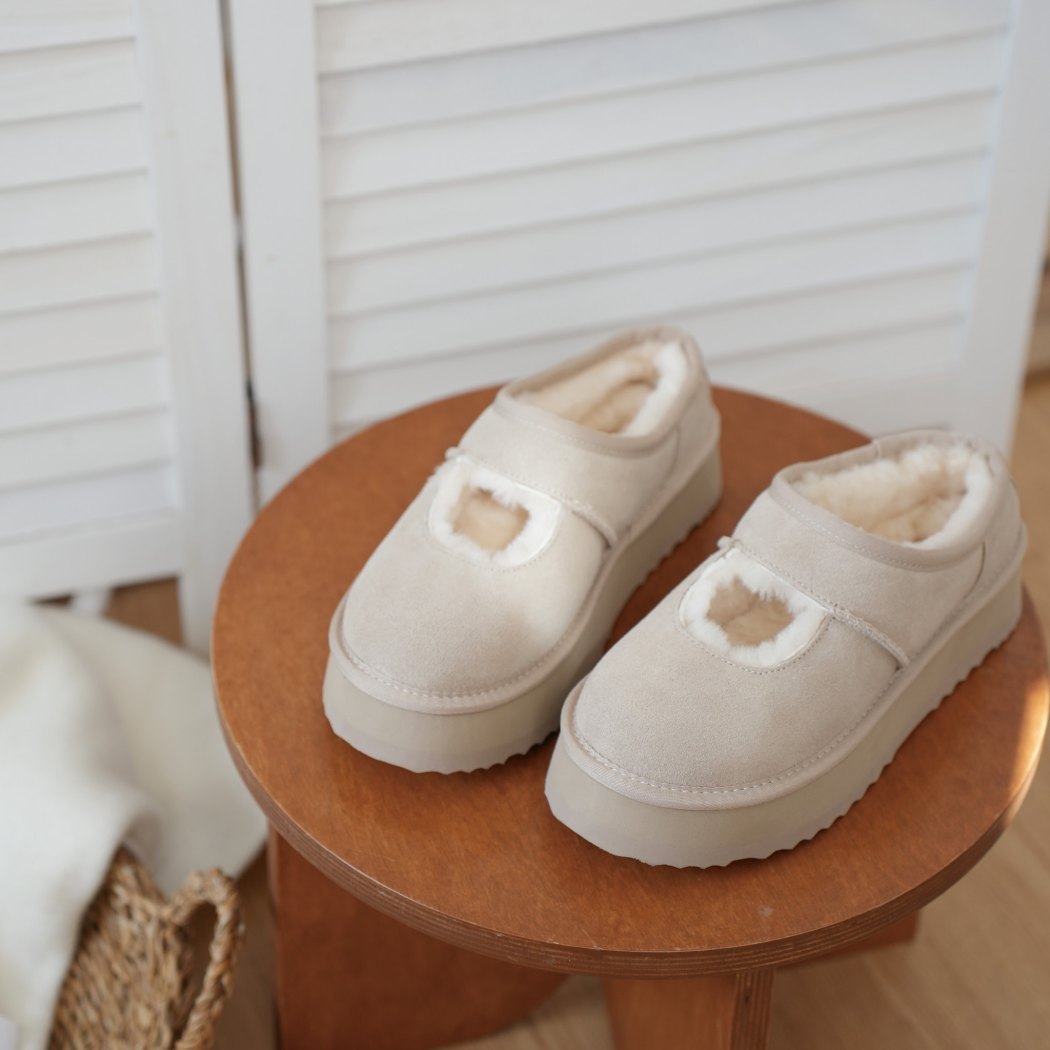AUSTRALIAN SHEPHERD® UGG Slippers Sheepskin Wool Ankle Platform Carmella AS 2104