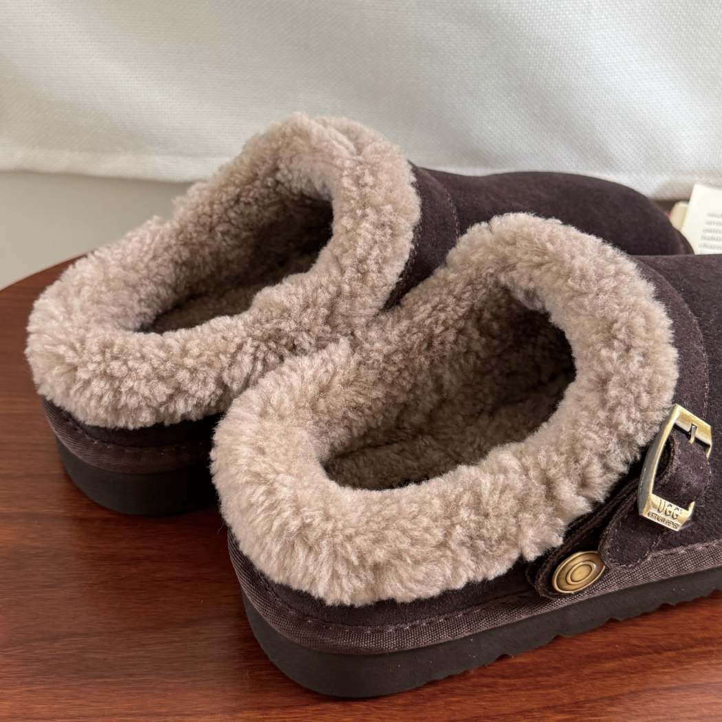 AUSTRALIAN SHEPHERD® UGG Slippers Sheepskin Wool Adjustable Strap Ankle AS 2112