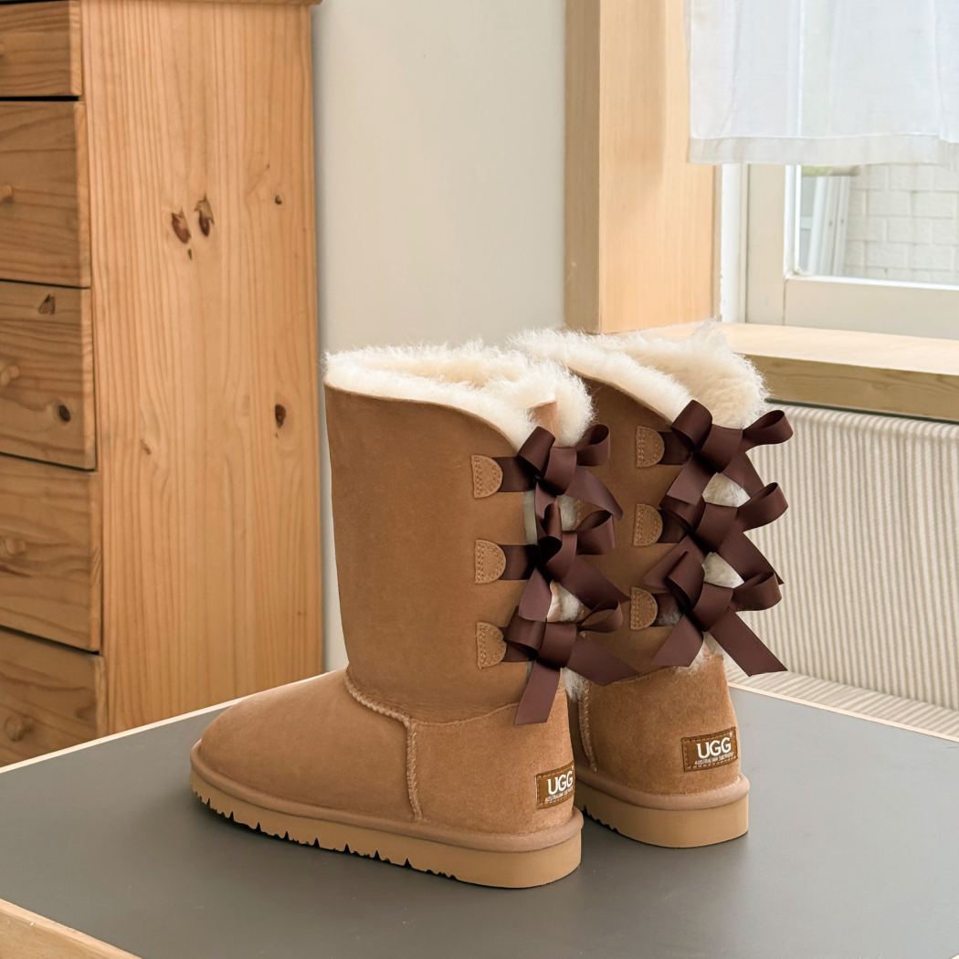 Australian Shepherd® Tall Back Bow Boots AS 3085