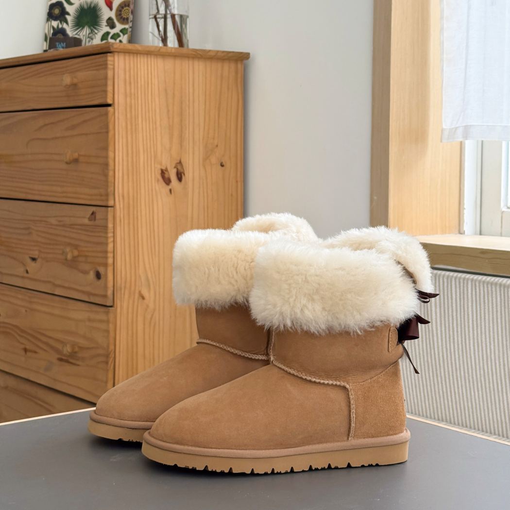 Australian Shepherd® Tall Back Bow Boots AS 3085
