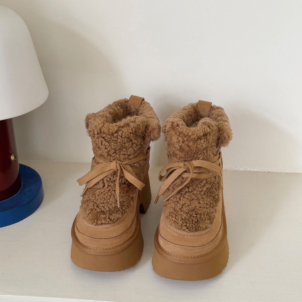 AUSTRALIAN SHEPHERD® UGG Boots Women Sheepskin Wool Chunky Platform Bumpy AS 3086