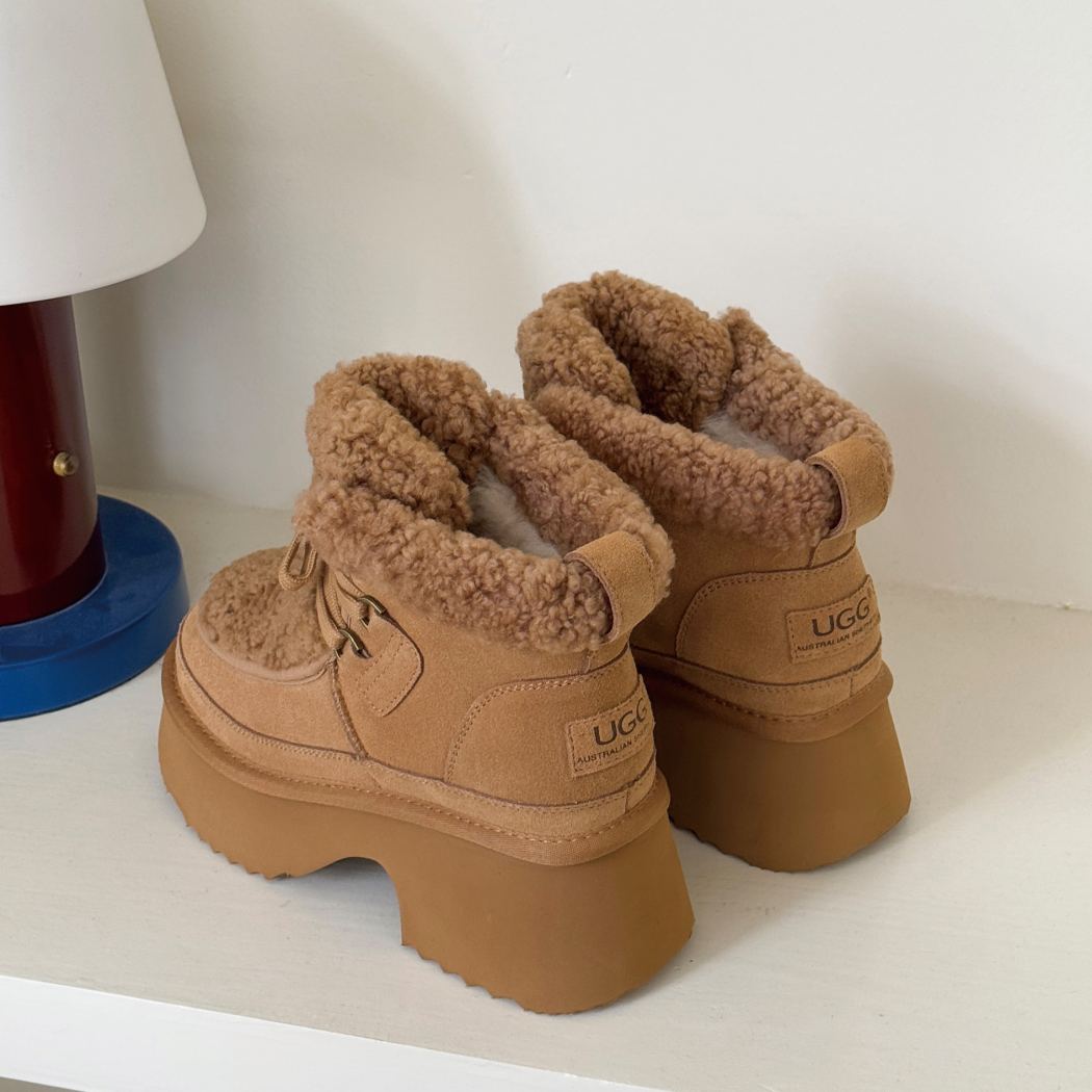 AUSTRALIAN SHEPHERD® UGG Boots Women Sheepskin Wool Chunky Platform Bumpy AS 3086