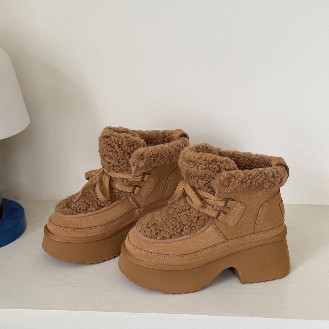AUSTRALIAN SHEPHERD® UGG Boots Women Sheepskin Wool Chunky Platform Bumpy AS 3086