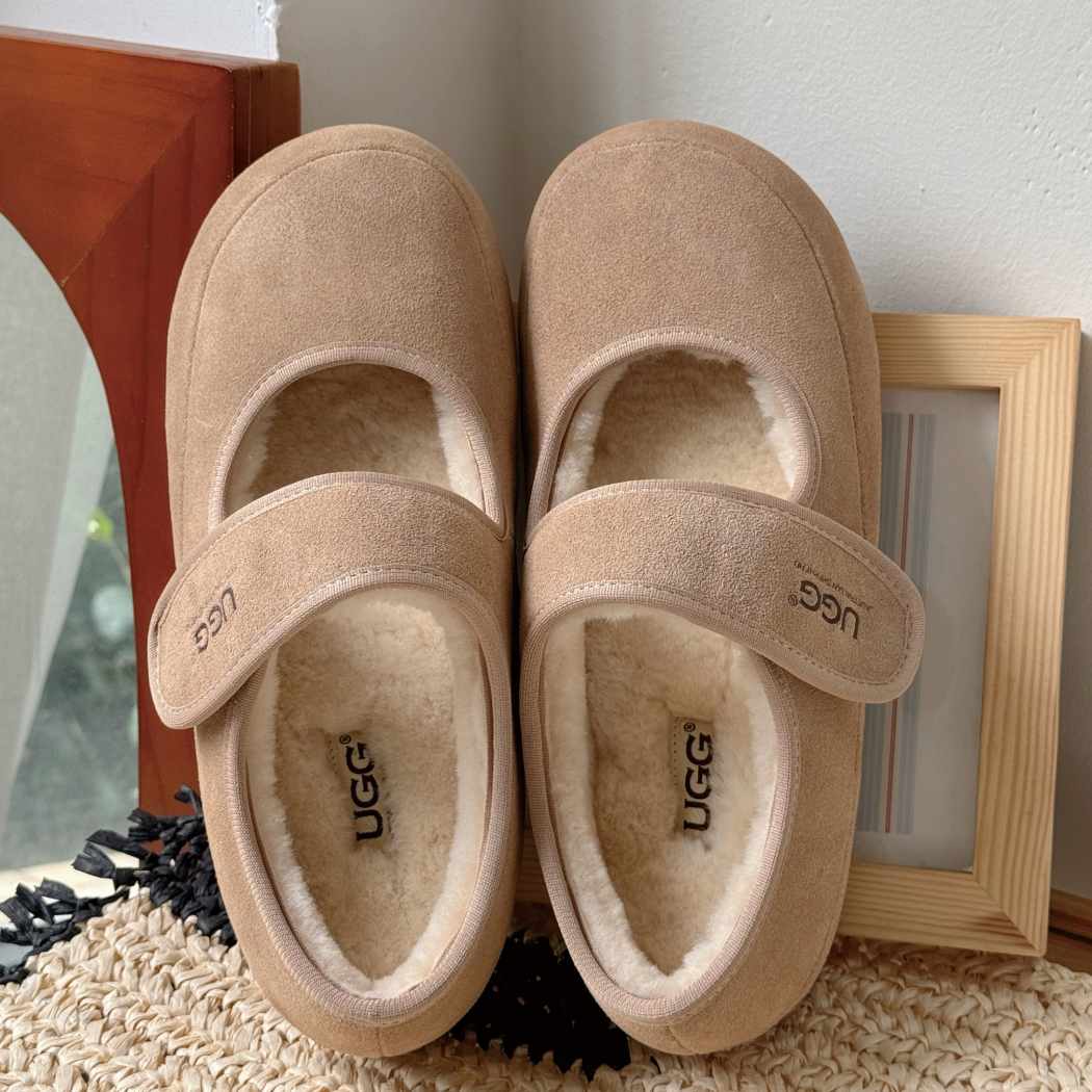 AUSTRALIAN SHEPHERD® UGG Slippers Sheepskin Wool Adjustable Strap Mary Jane Millie AS 7022