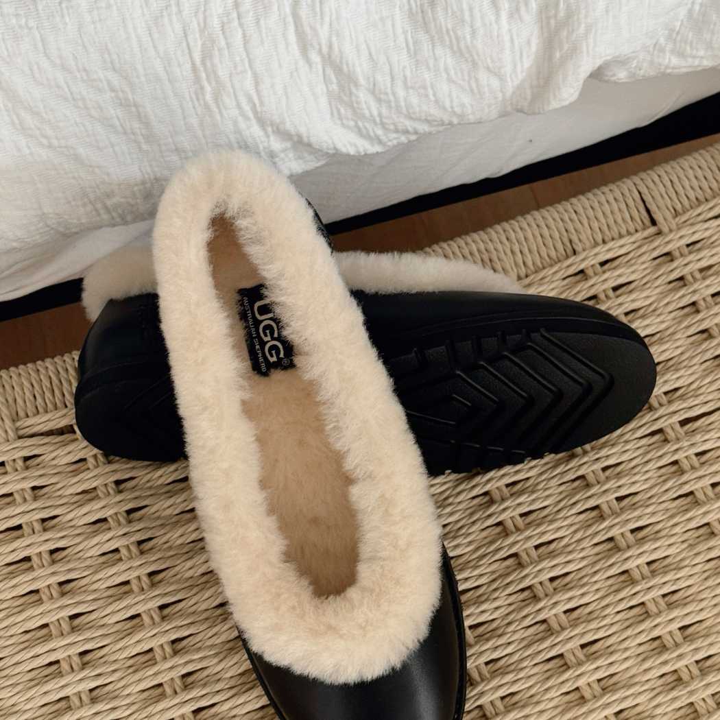 AUSTRALIAN SHEPHERD® Sheepskin Wool Women Leather Flat AS 7051