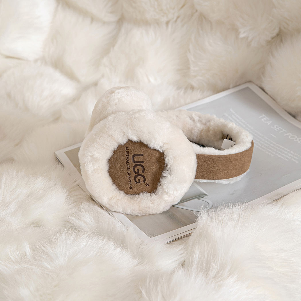 AUSTRALIAN SHEPHERD® UGG Kids Adjustable Sheepskin Wool Earmuff Connie ASA 016