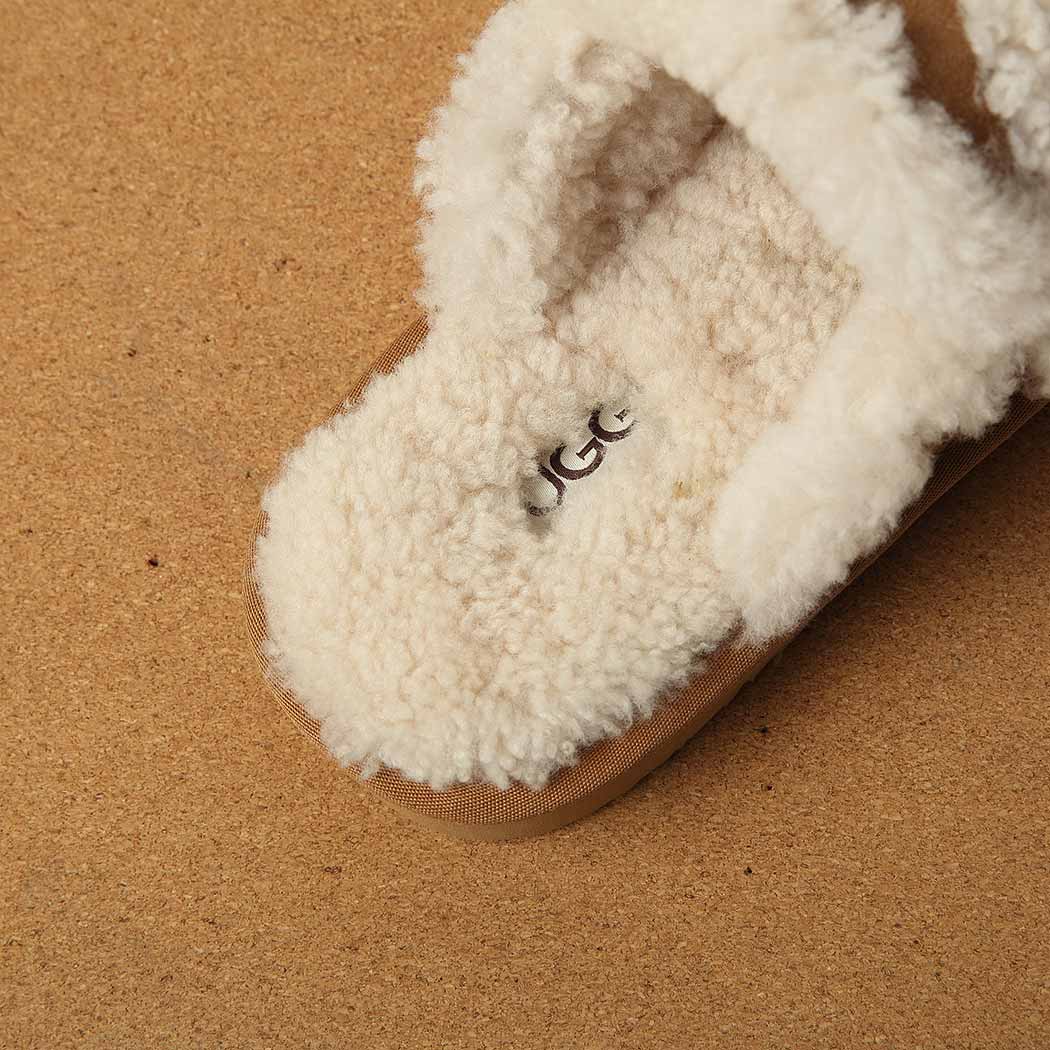 DK UGG Erin Scuff Shearling Slipper DK 143