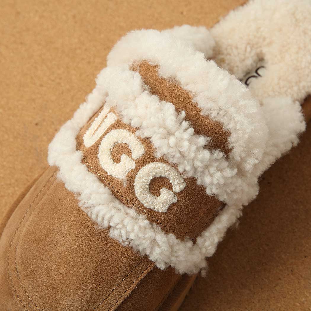 DK UGG Erin Scuff Shearling Slipper DK 143