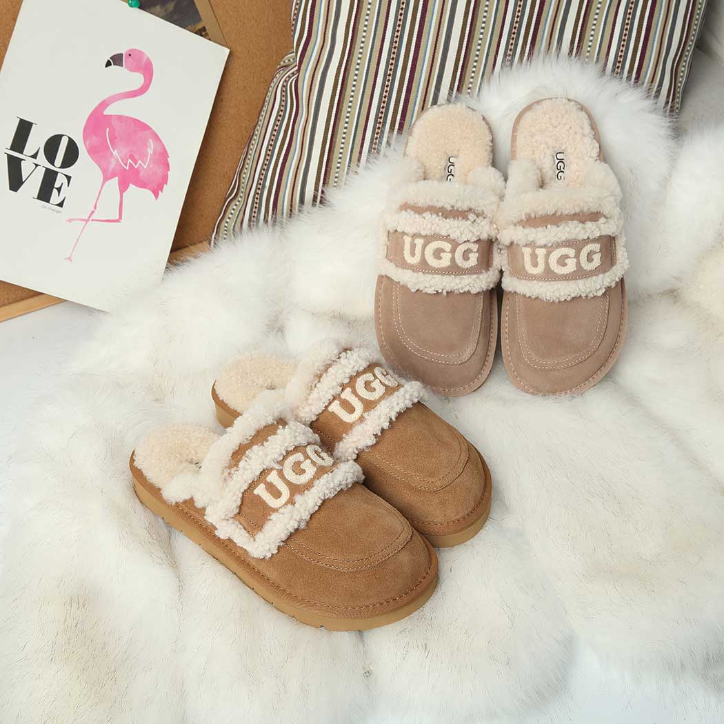 DK UGG Erin Scuff Shearling Slipper DK 143