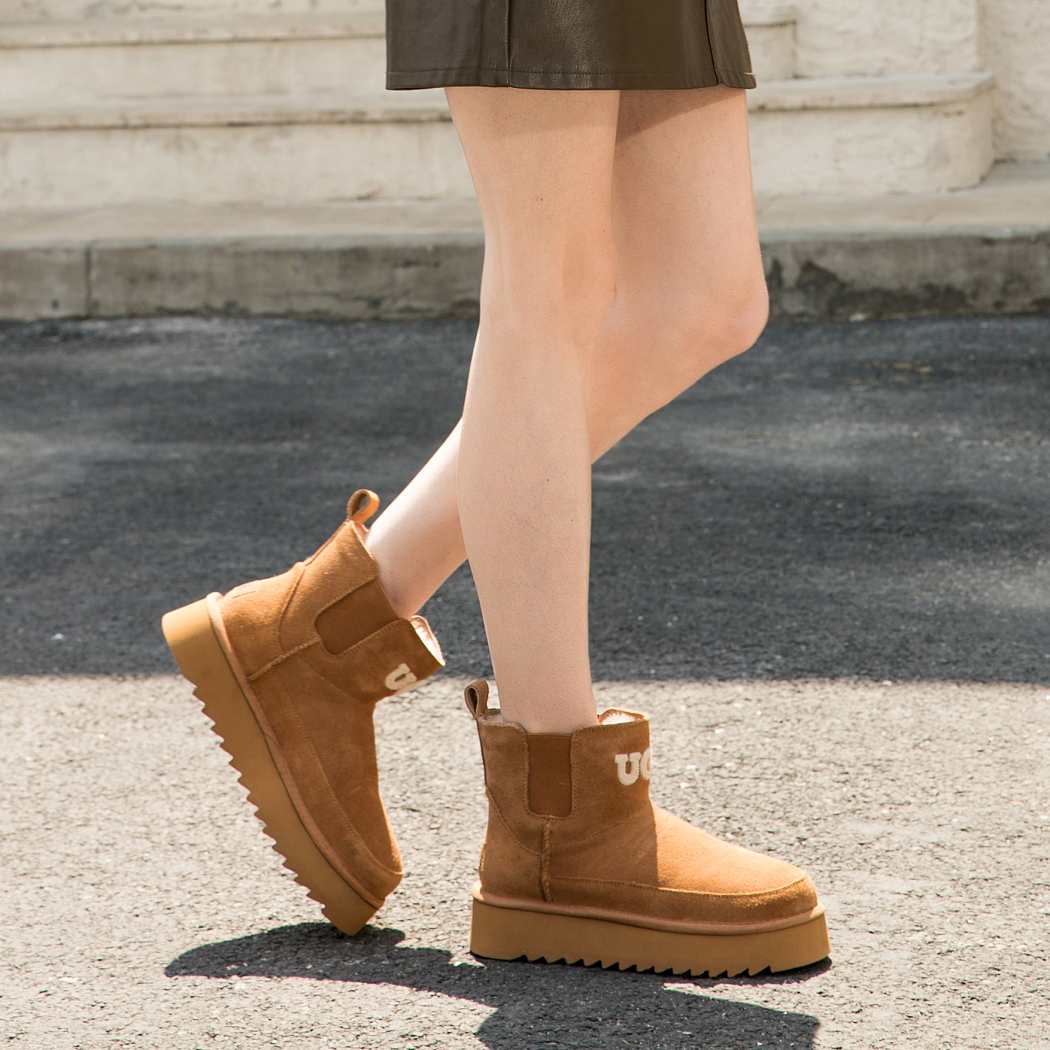 DK UGG Platform Chelsea Boot 151