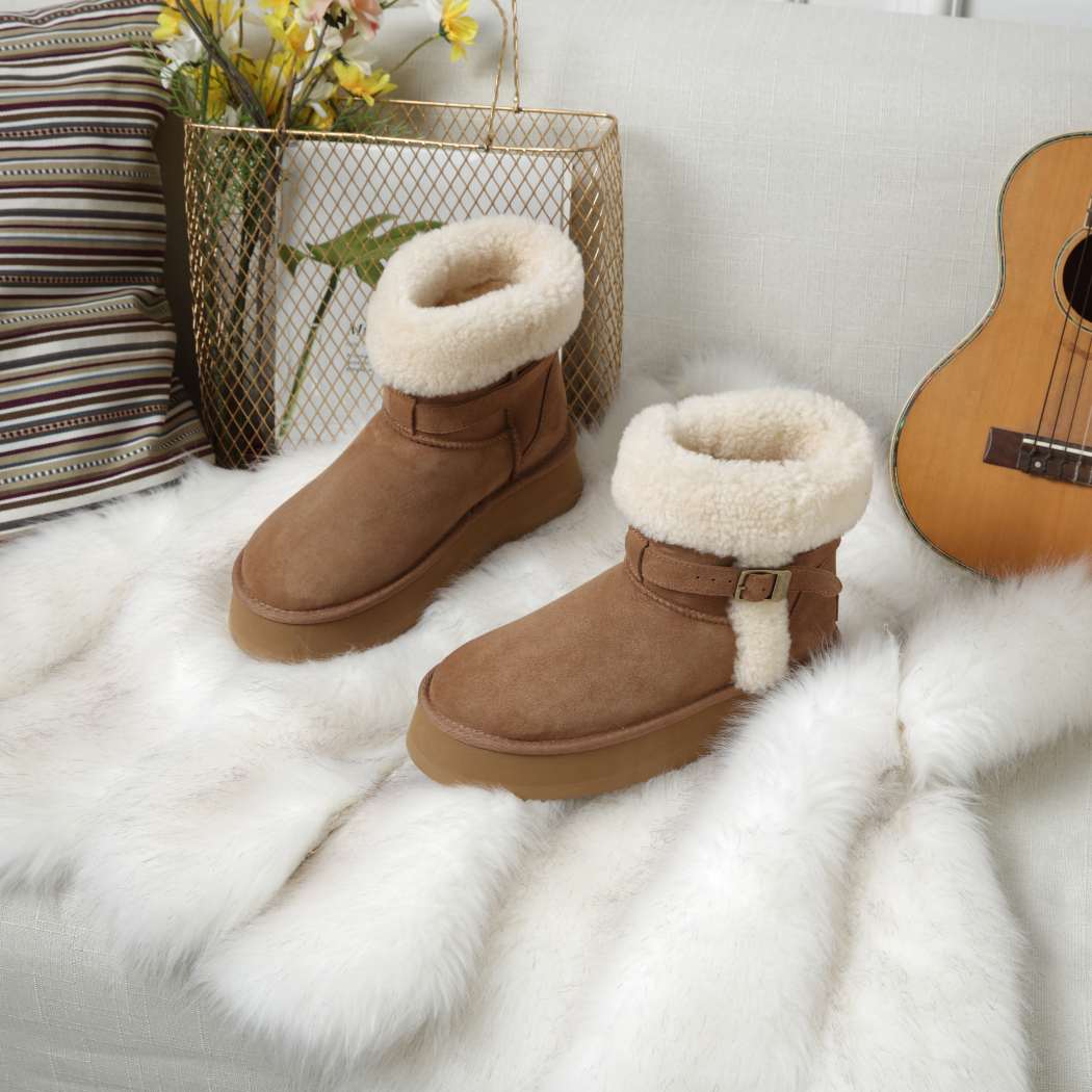 DK UGG Platform Shearling Boot 154