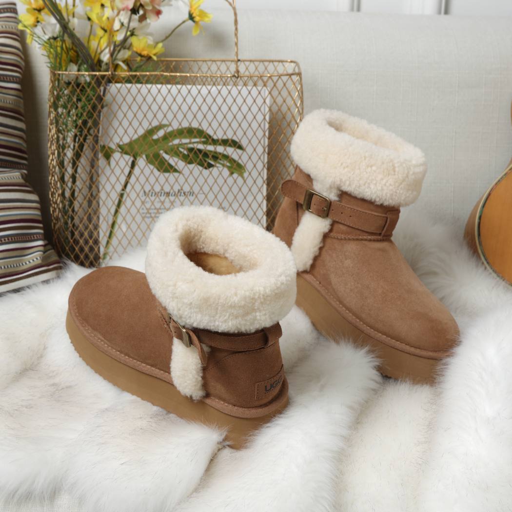 DK UGG Platform Shearling Boot 154