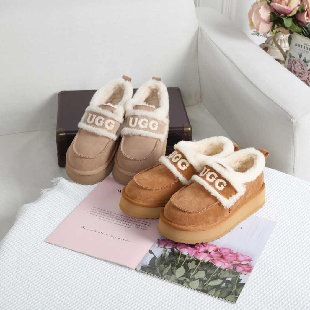 DK UGG Erin Platform Loafer 159