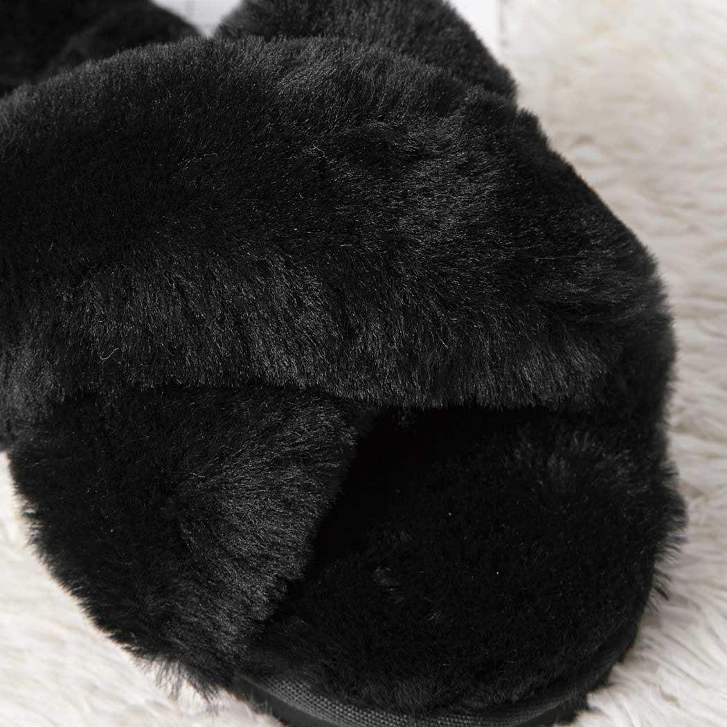 EVERAU® UGG Women Crossover Fluffy Slides Leanna EA 2047
