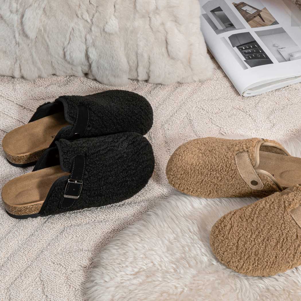 EVERAU® UGG Women Shearling Buckle Sandal Slides Greta EA 2057