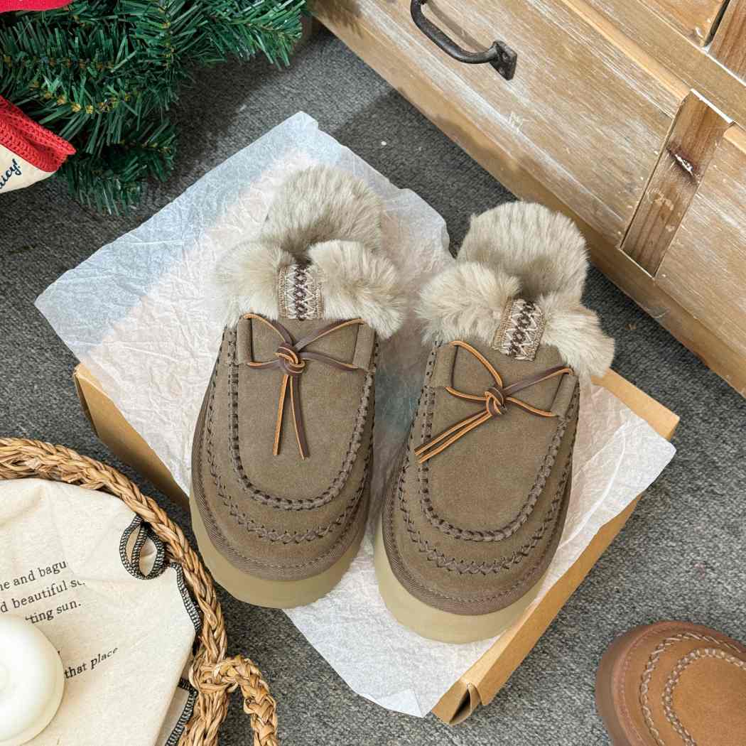 AUSTRALIAN SHEPHERD® UGG Slippers Women Sheepskin Wool Platform Sammy AS 2094