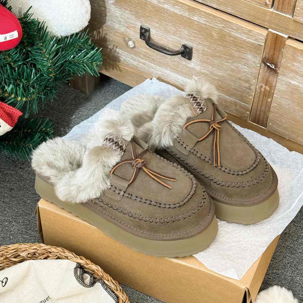 AUSTRALIAN SHEPHERD® UGG Slippers Women Sheepskin Wool Platform Sammy AS 2094