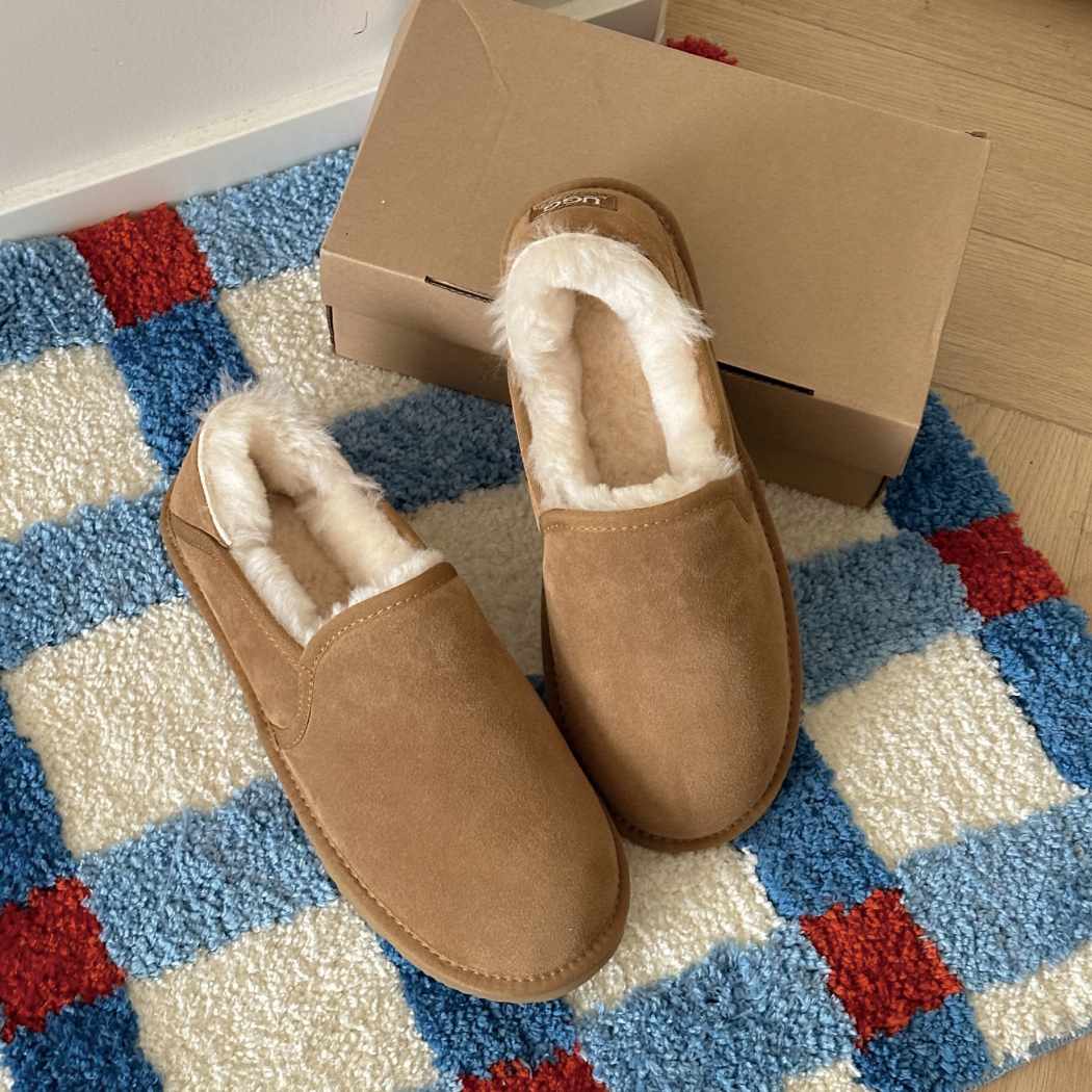 Australian Shepherd® Men's Sheepskin Wool Barn Slippers  AS 2098