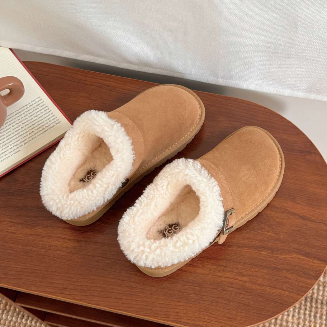 AUSTRALIAN SHEPHERD® UGG Slippers Sheepskin Wool Adjustable Strap Ankle AS 2112