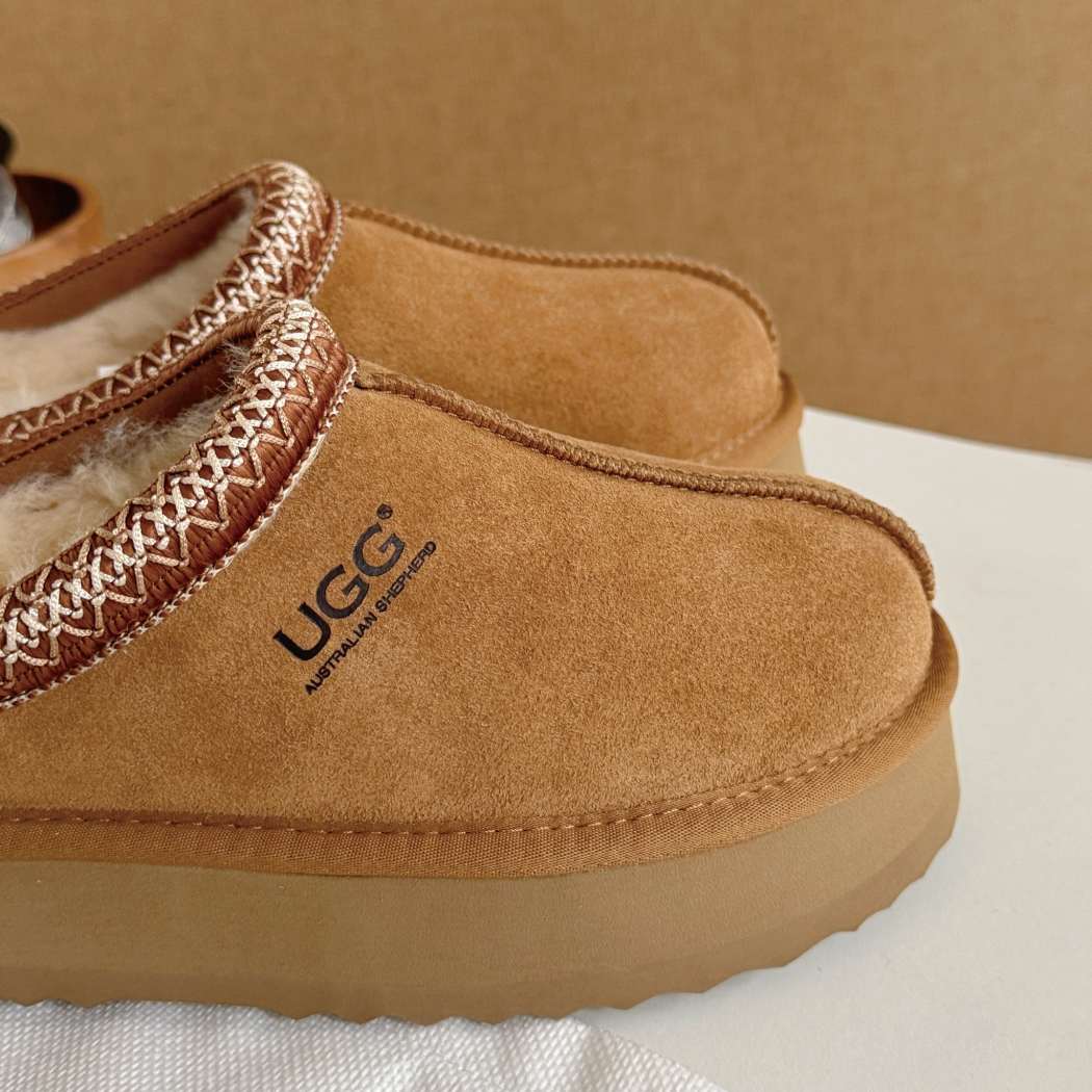 AUSTRALIAN SHEPHERD® UGG Slippers Sheepskin Wool Ankle Platform Tazzy Tay AS 2114