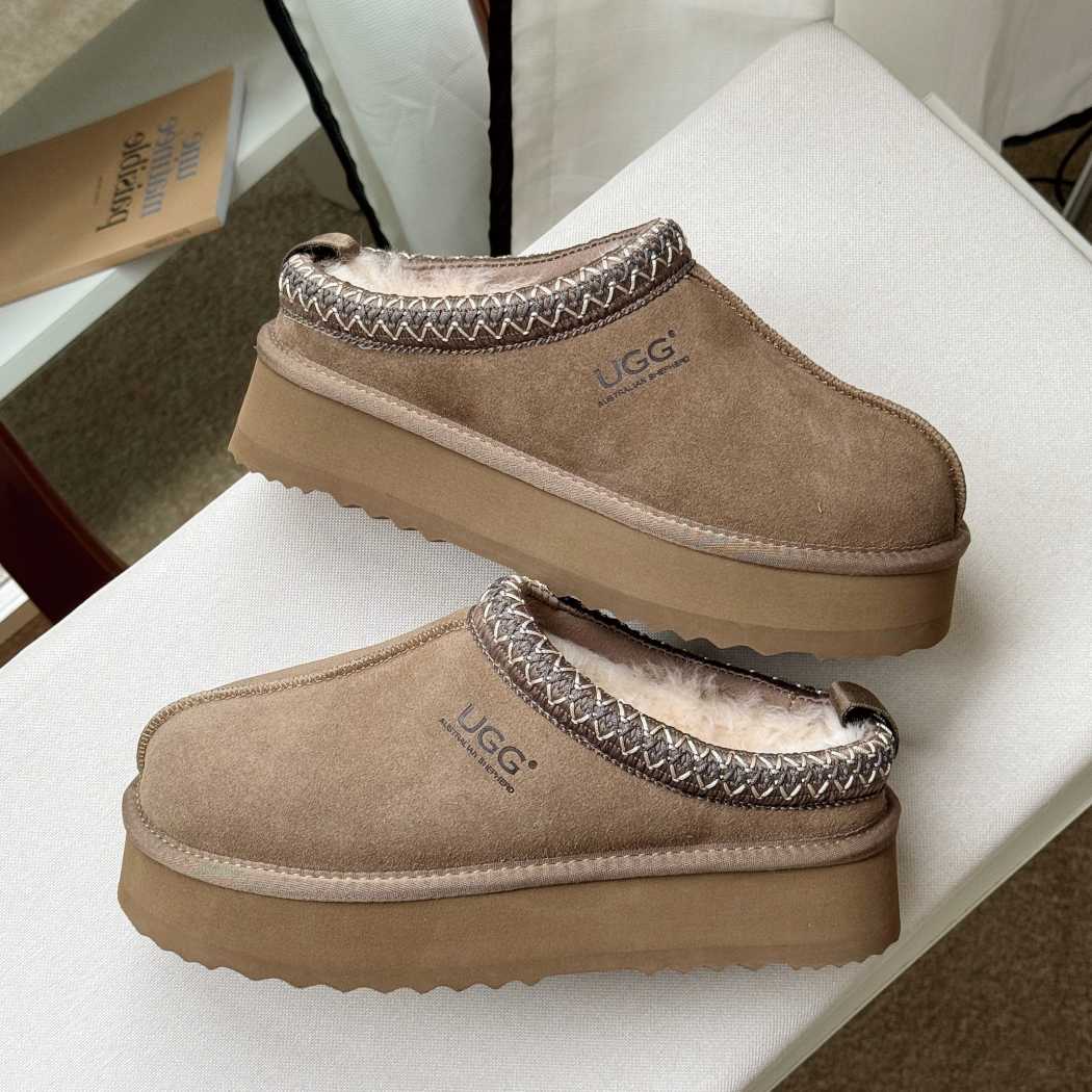 AUSTRALIAN SHEPHERD® UGG Slippers Sheepskin Wool Ankle Platform Tazzy Tay AS 2114