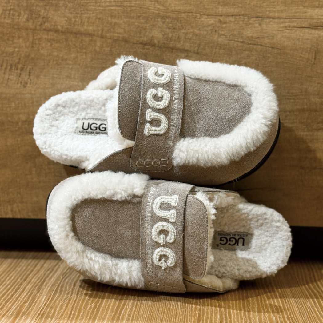 AUSTRALIAN SHEPHERD® Lora Sheepskin Wool Slippers AS 2117