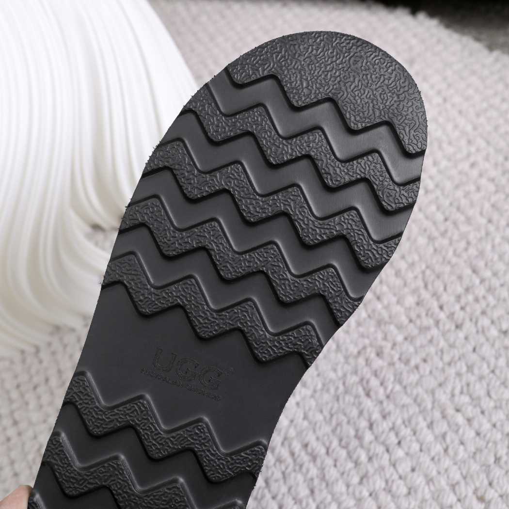 AUSTRALIAN SHEPHERD® UGG Boots Women Clear Waterproof Shearling Coated Classic Platform AS 3042