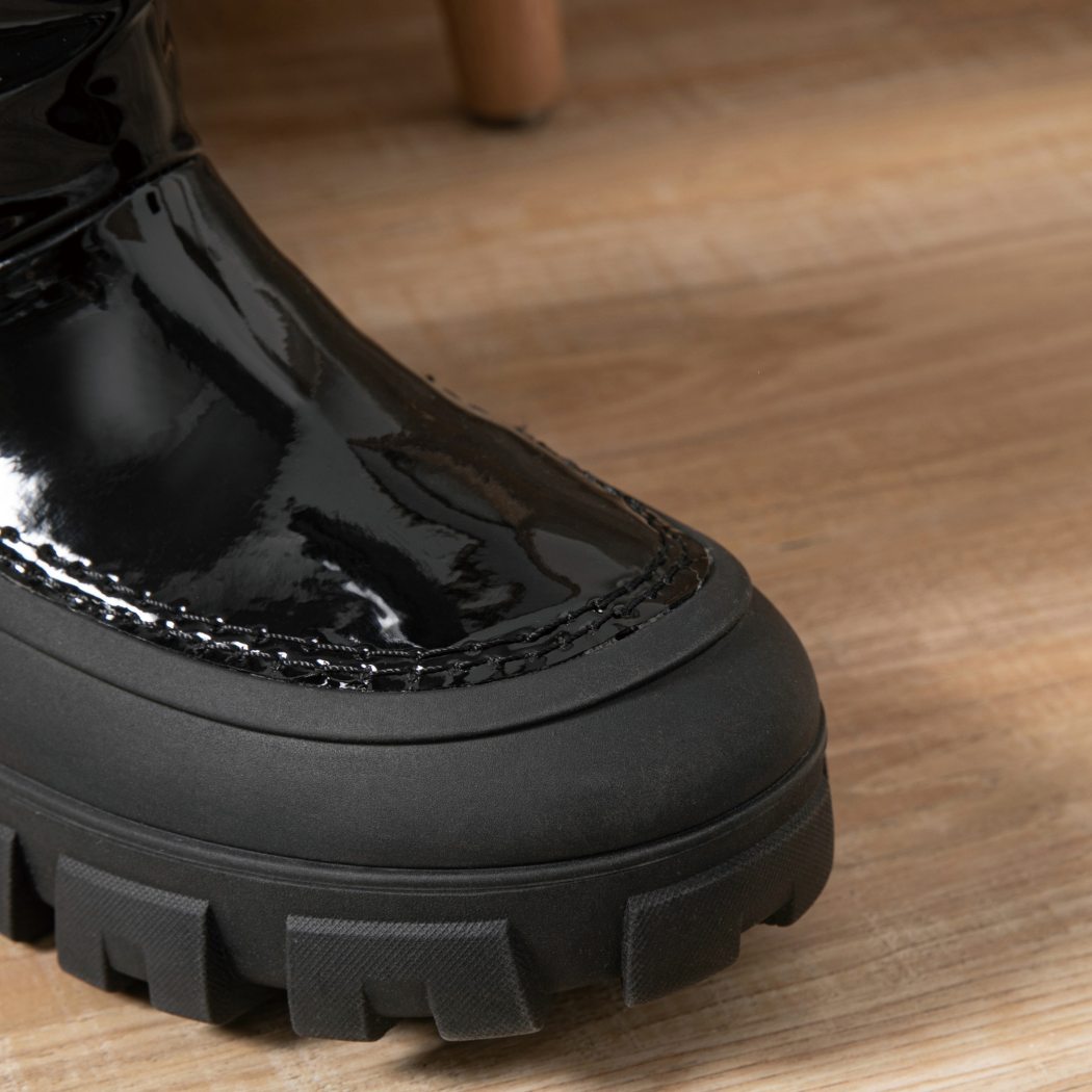 AUSTRALIAN SHEPHERD® UGG Boots Women Sheepskin Wool Waterproof Chunky Wren AS 3072