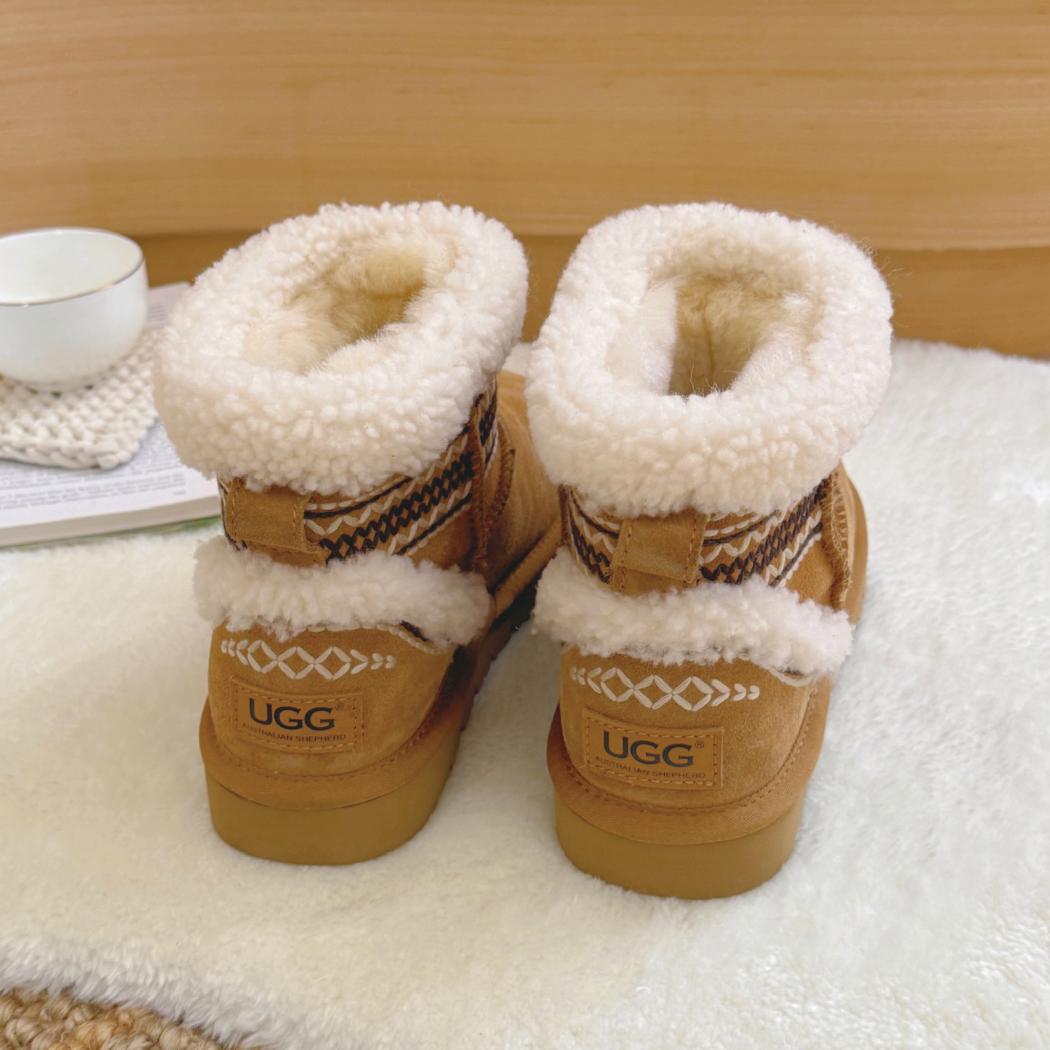AUSTRALIAN SHEPHERD® UGG Boots Sheepskin Wool Shearling Knitted Mini 3096