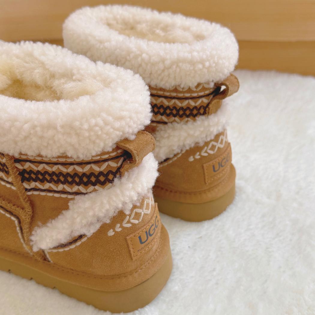 AUSTRALIAN SHEPHERD® UGG Boots Sheepskin Wool Shearling Knitted Mini 3096