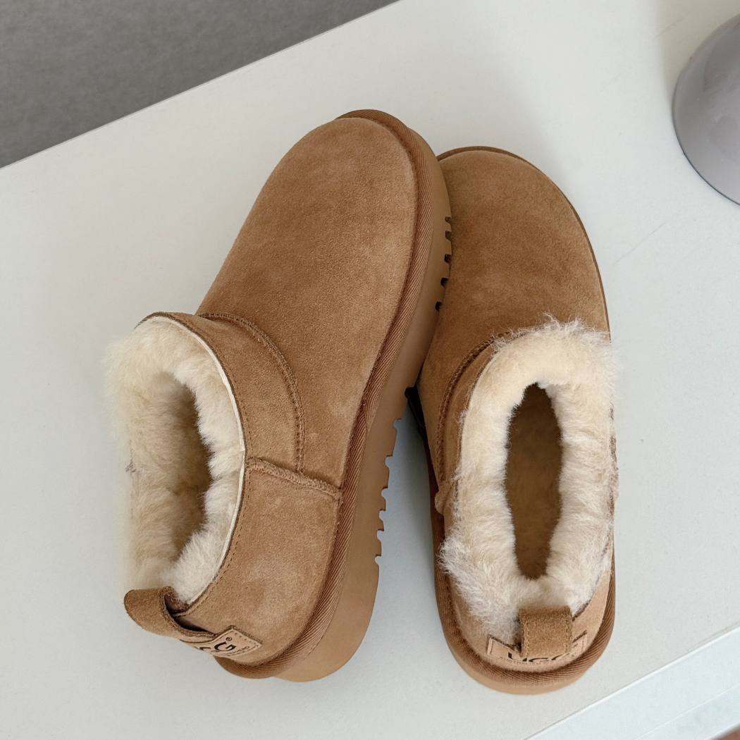 AUSTRALIAN SHEPHERD® UGG Lune Sheepskin Wool Low Cut Ankle Boots AS 3108