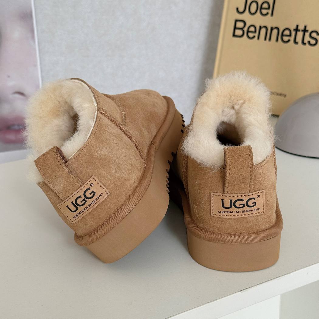 AUSTRALIAN SHEPHERD® UGG Lune Sheepskin Wool Low Cut Ankle Boots AS 3108