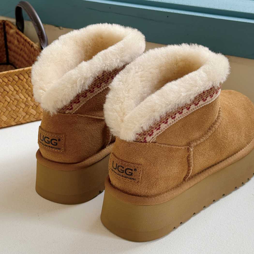 AUSTRALIAN SHEPHERD® UGG Women's Liora Platform Boots AS 3128