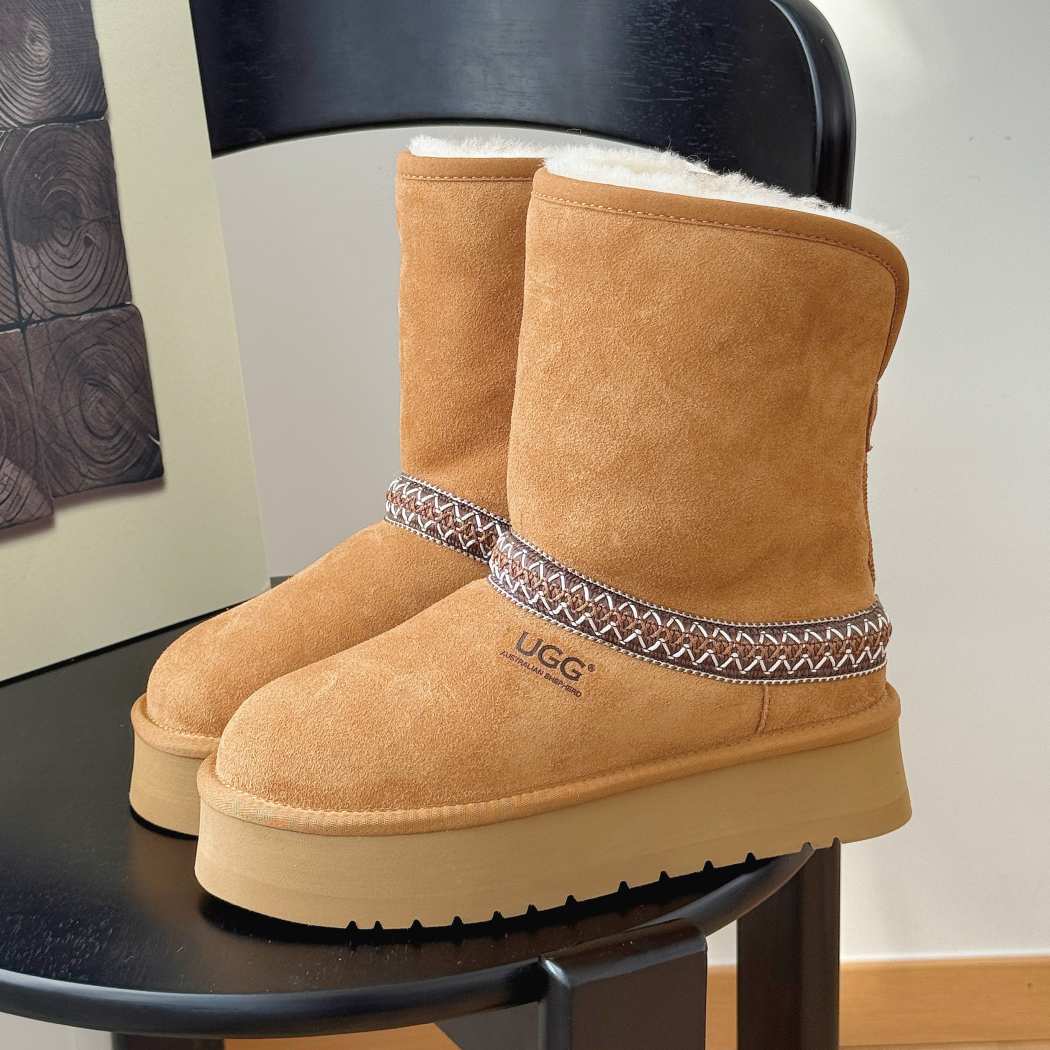 AUSTRALIAN SHEPHERD® UGG Boots Sheepskin Wool Short Platform AS 3145