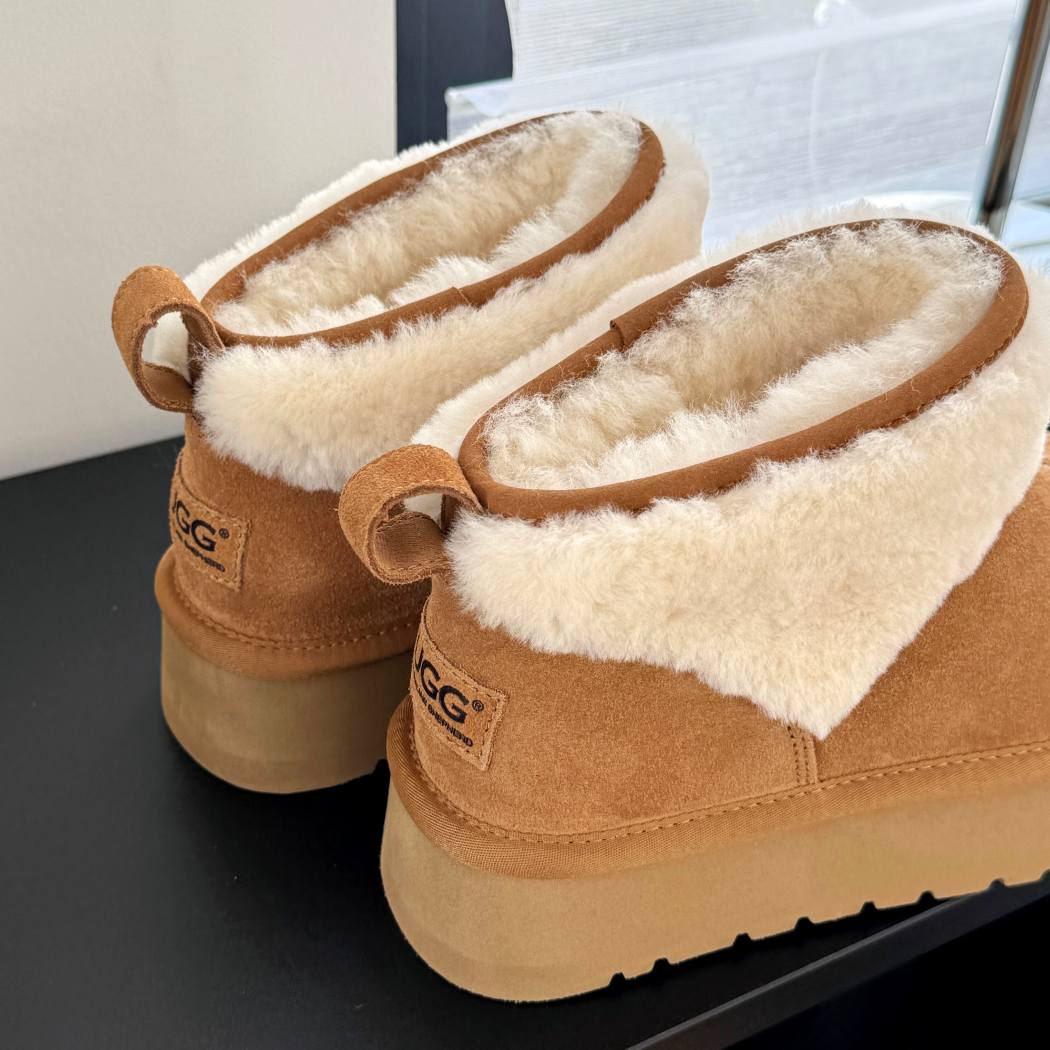 AUSTRALIAN SHEPHERD® Sheepskin Wool Ankle Platform Boots AS 3149