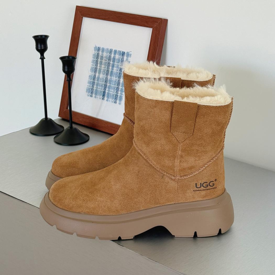 AUSTRALIAN SHEPHERD® Women Sheepskin Wool Chunky Ankle Boots AS 3157