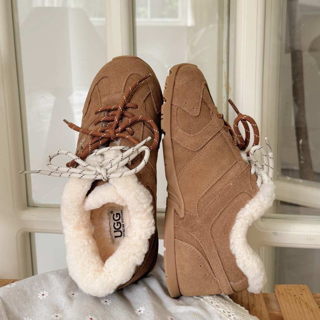 AUSTRALIAN SHEPHERD® UGG Women's Sheepskin Wool Sneakers AS 5033