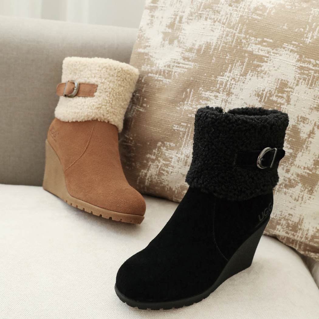 AUSTRALIAN SHEPHERD® Joanna Women’s Sheepskin Wedge UGG Boots AS 7010