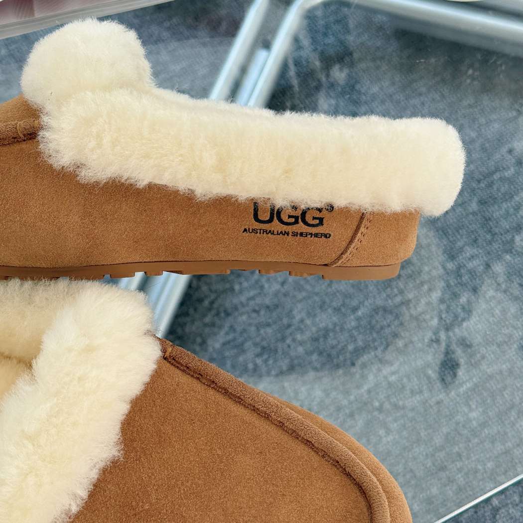 AUSTRALIAN SHEPHERD® Noelle Sheepskin Wool Trim Mule Slippers AS 7028