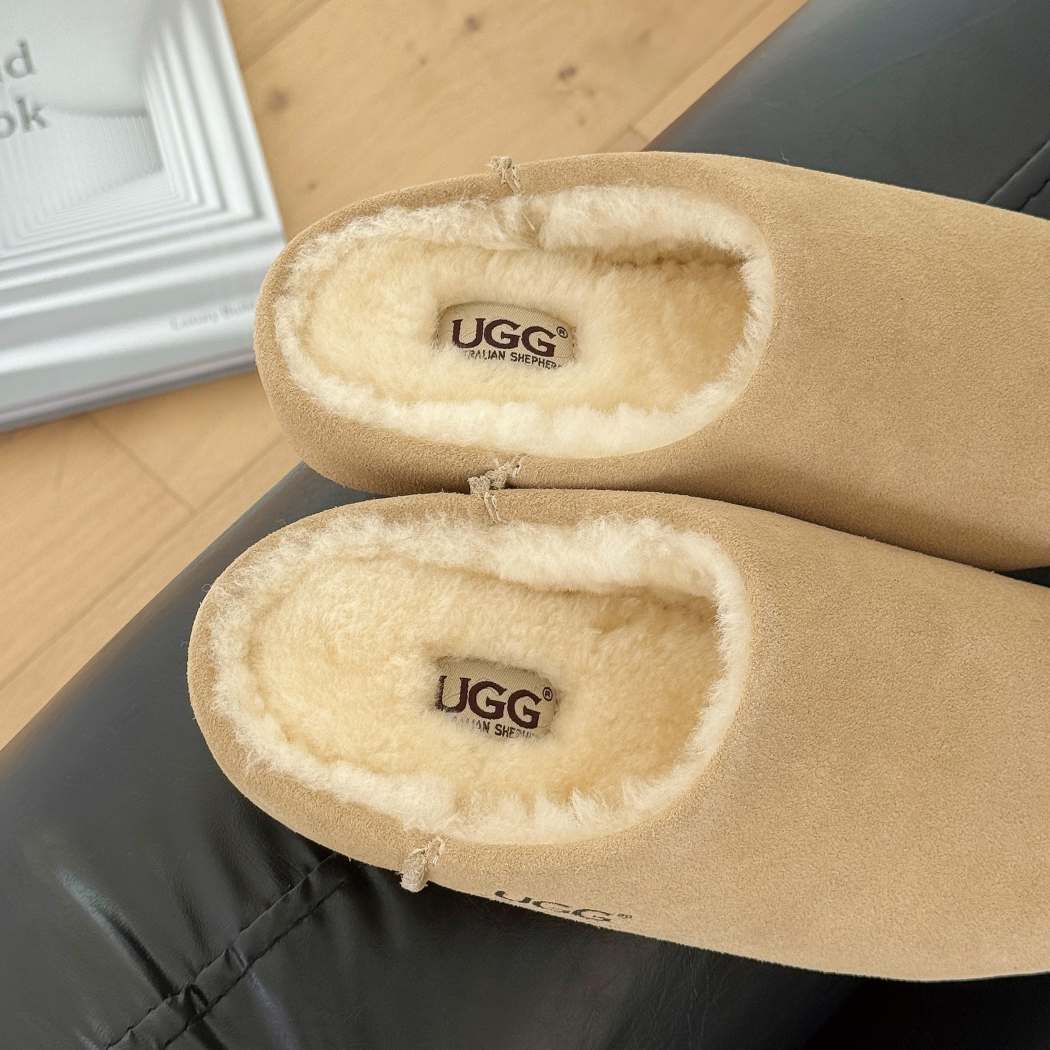 AUSTRALIAN SHEPHERD® UGG Somni Suede Mule Slippers AS 7029
