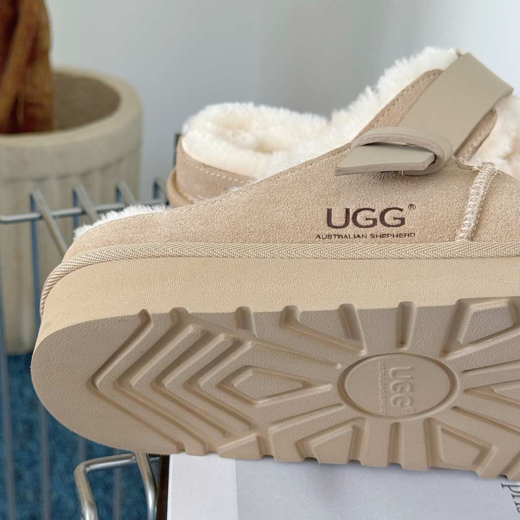 AUSTRALIAN SHEPHERD® UGG Clava Slippers Adjustable Strap AS 7032