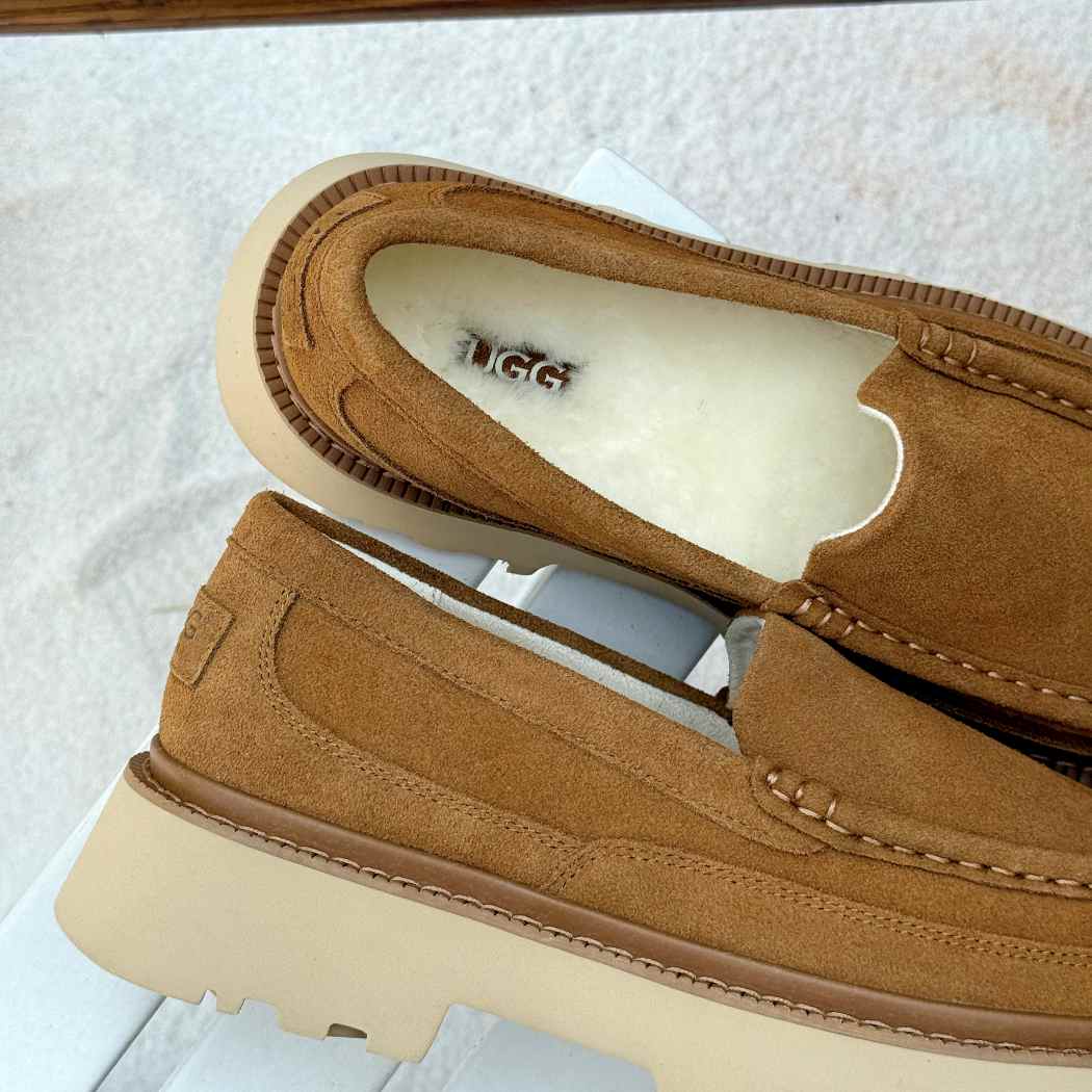AUSTRALIAN SHEPHERD® Men Sheepskin Wool Loafers AS 7039