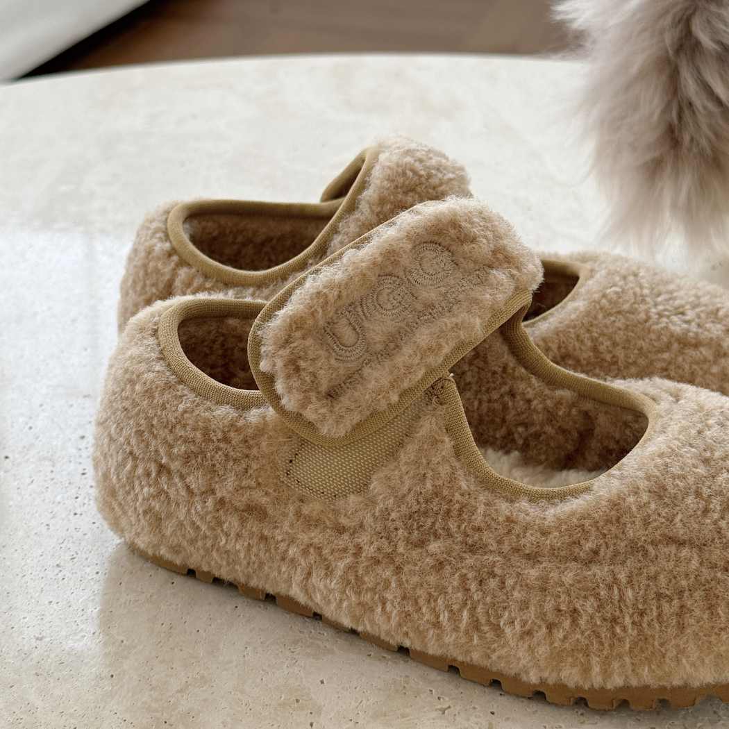 AUSTRALIAN SHEPHERD® Kids Sheepskin Wool Mary Jane Slippers AS 7047K