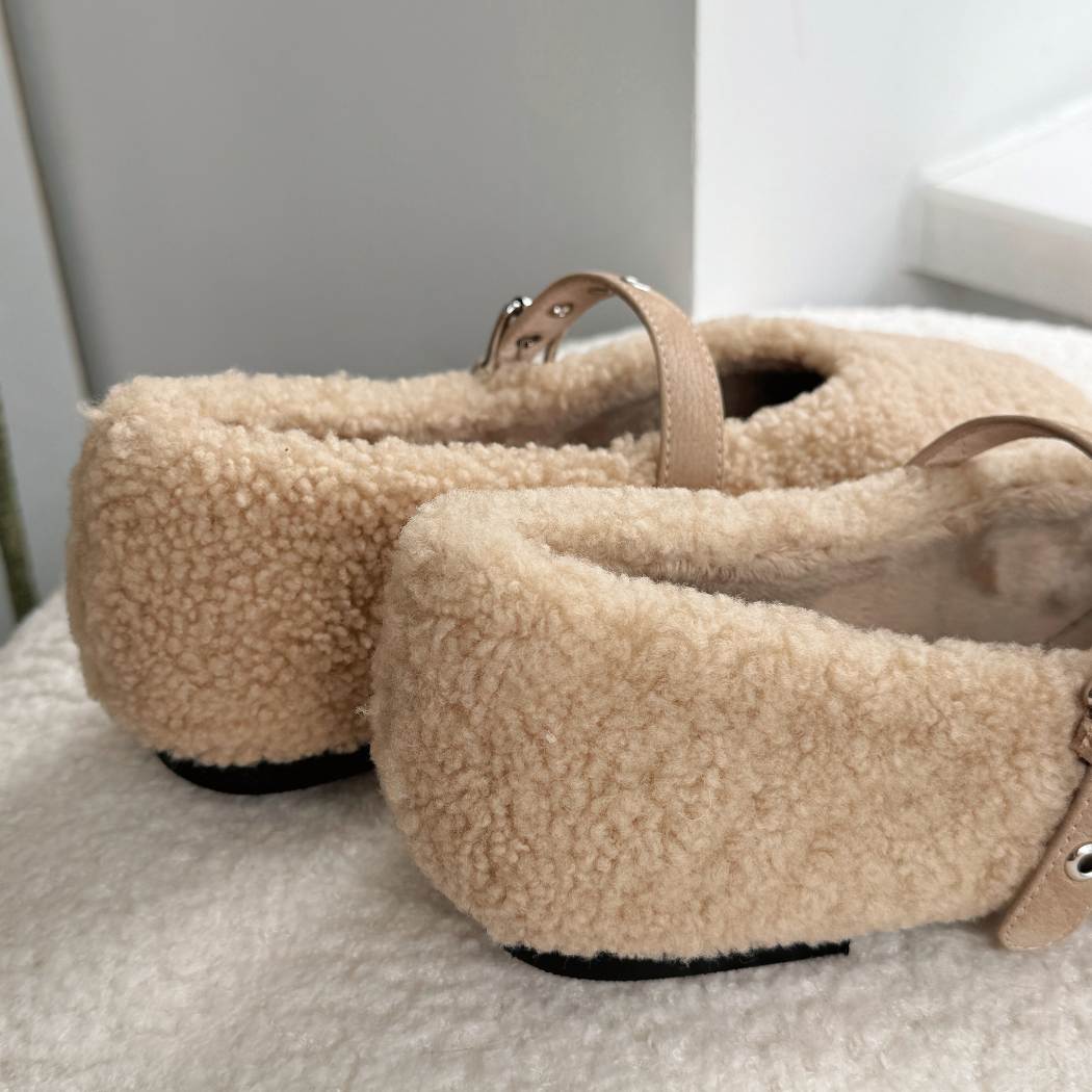 AUSTRALIAN SHEPHERD® UGG Women's Bouclé Wool Slippers Melie Curl AS 7048