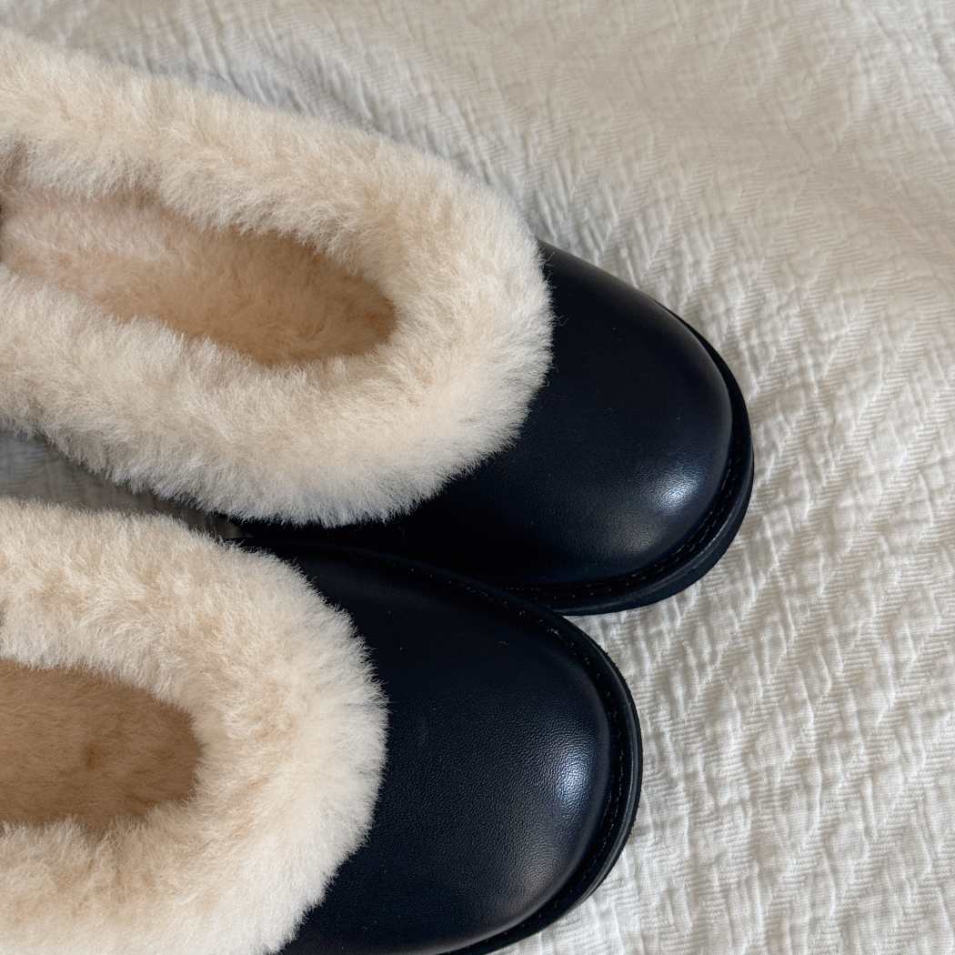 AUSTRALIAN SHEPHERD® Sheepskin Wool Women Leather Flat AS 7051