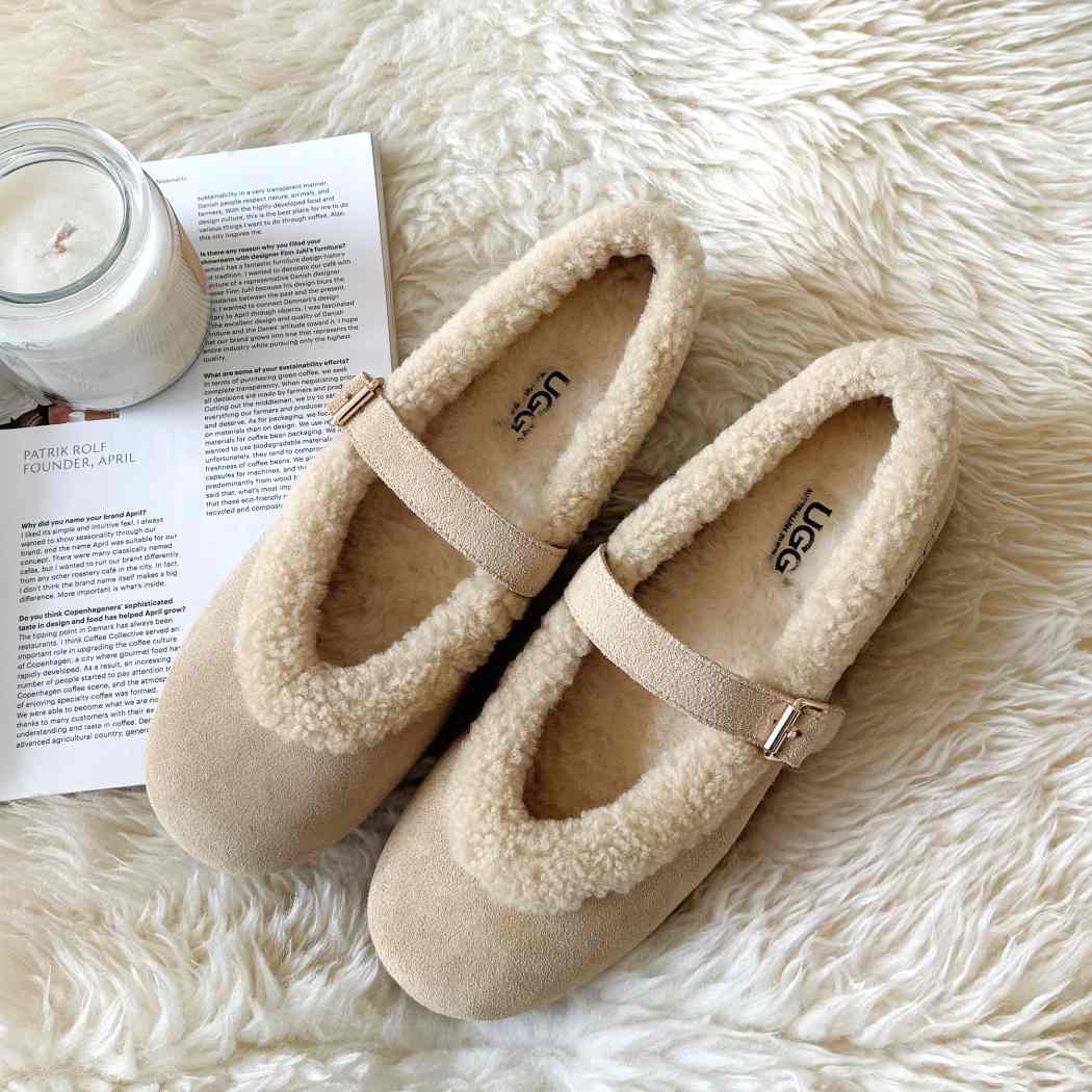 AUSTRALIAN SHEPHERD® Wool Mary Jane Slippers AS 7061