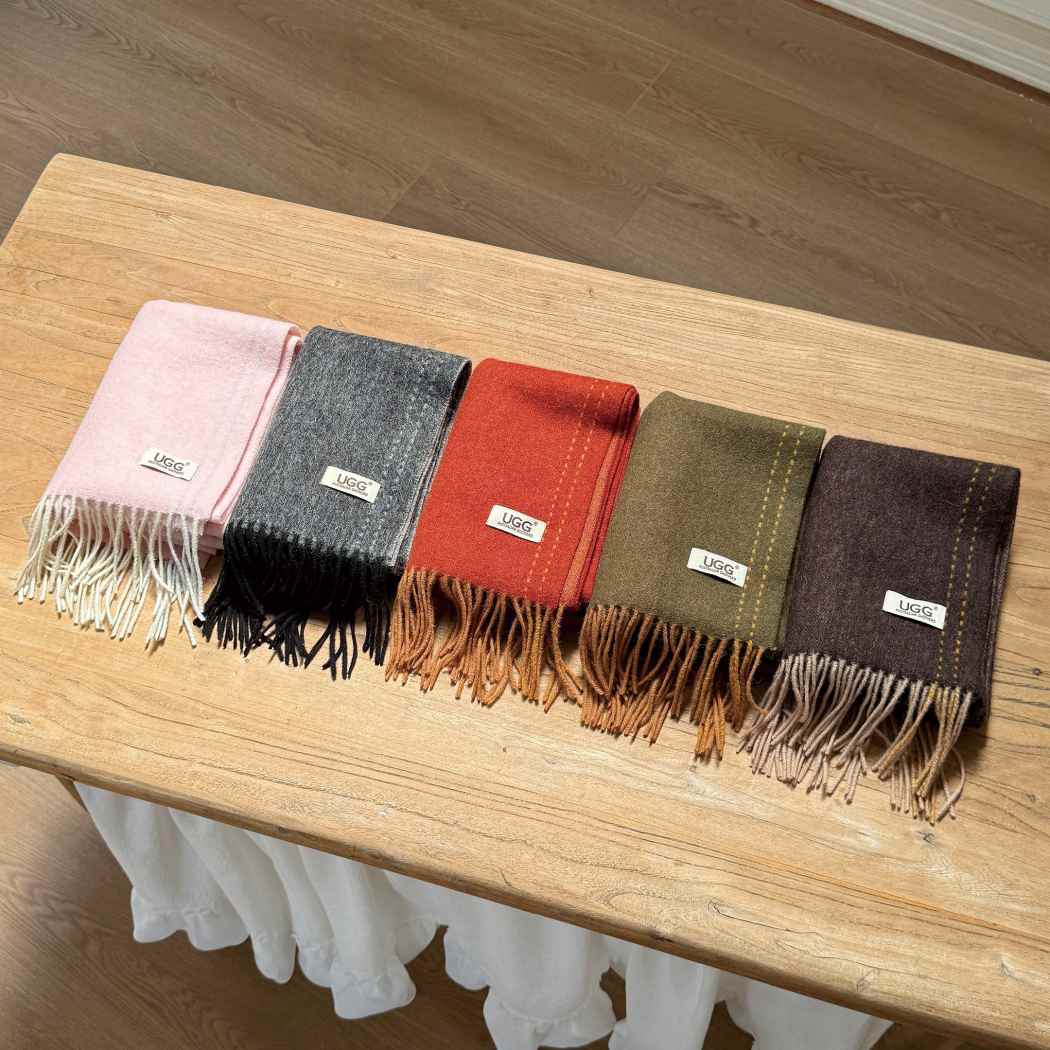 AUSTRALIAN SHEPHERD® Rasora 100% Wool Plain Scarf AS 8004